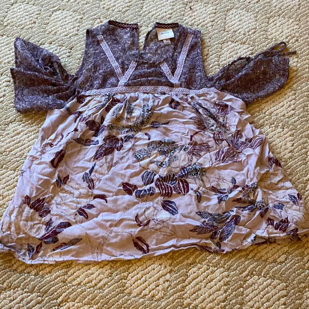 Knox Rose off the shoulder dress shirt